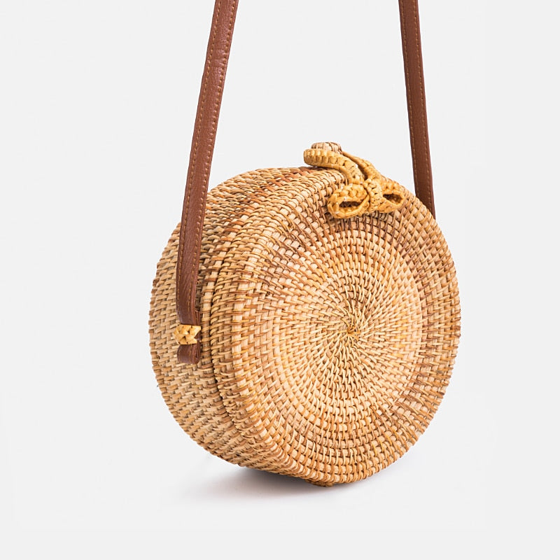 Runde Umhängetasche aus Rattan-Sommerstroh von Barabum